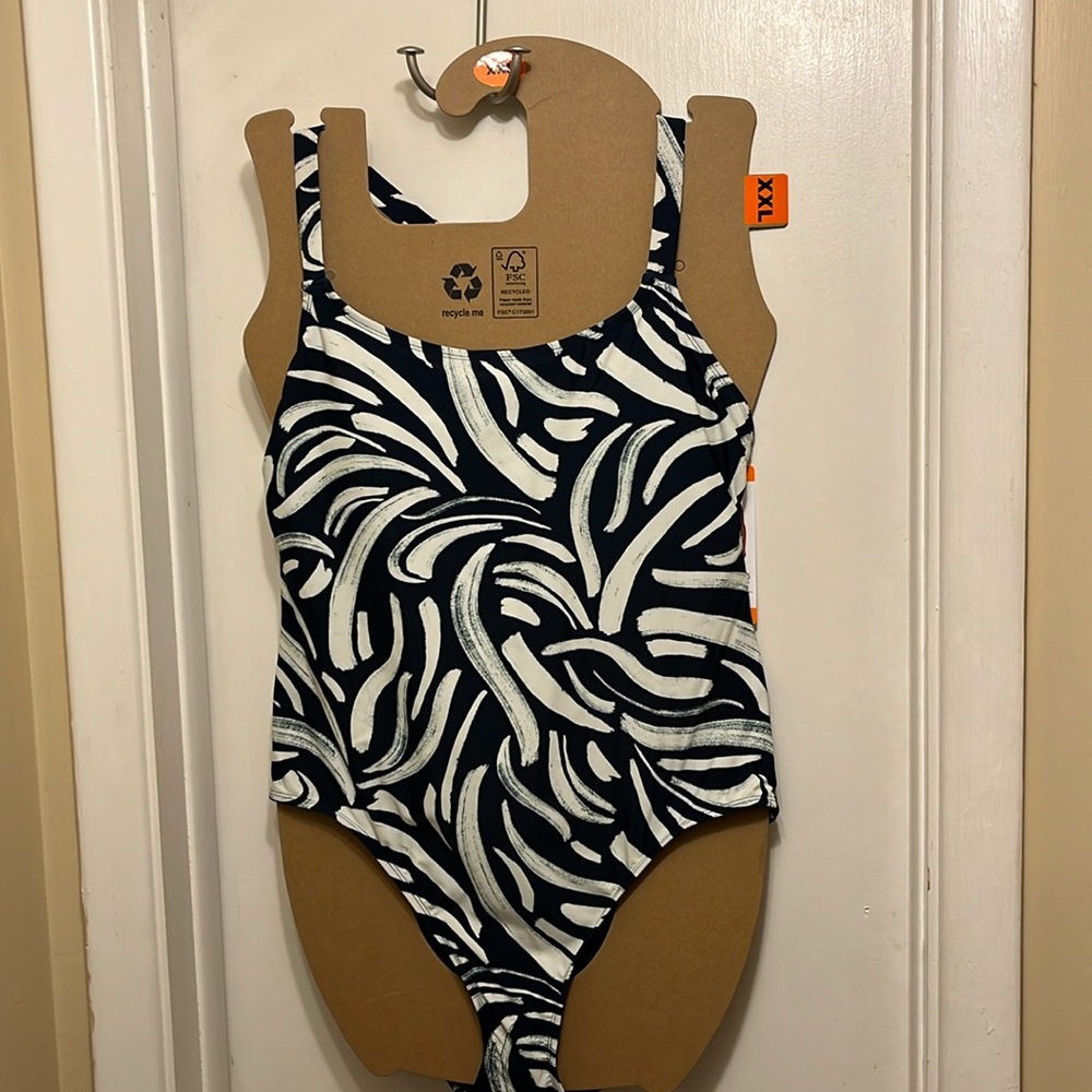 Hurley Woman’s One Piece Bathing Suit. NWT